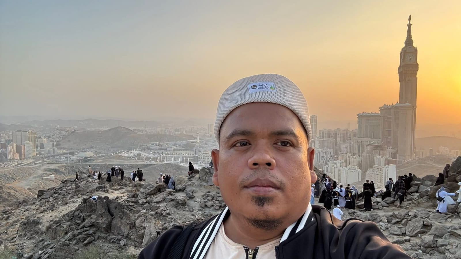 Agustri, SH.I,M.E.Sy.C.Me.C.Med